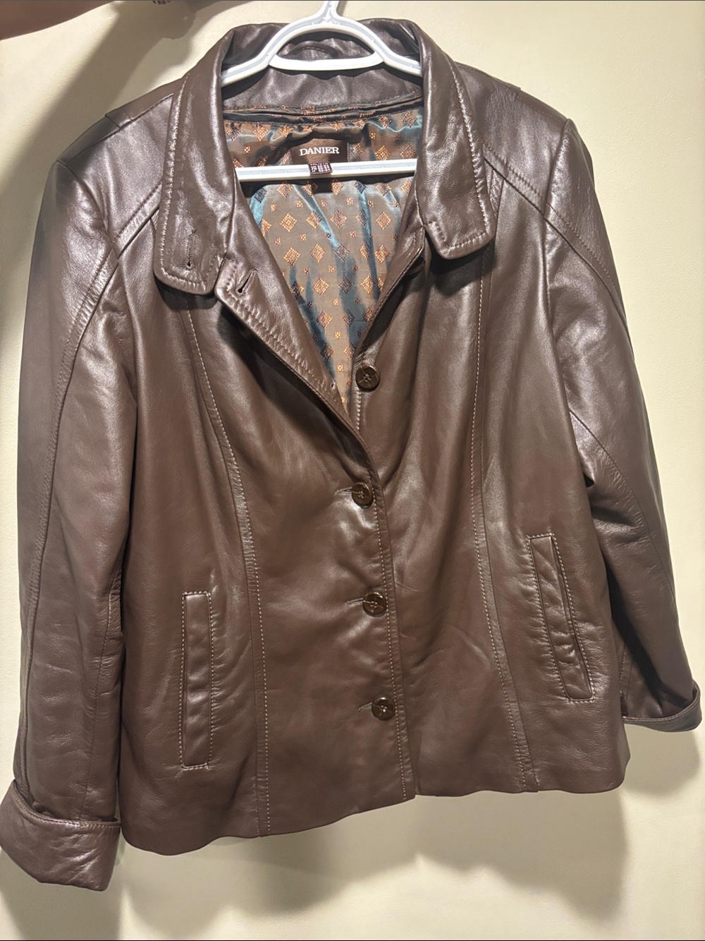 Danier Women's Dark Brown Leather Button-Front Jacket